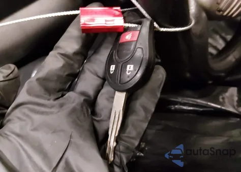 2016 Nissan Versa Note S (Sr)/S Plus/Sl/Sr/Sv z USA, uszkodzony, nr VIN 3N1CE2CP7GL351717